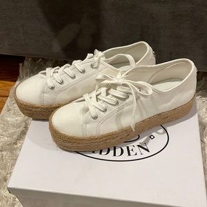 COPY - Steve Madden White Summer Sneakers -BRAND NEW IN BOX